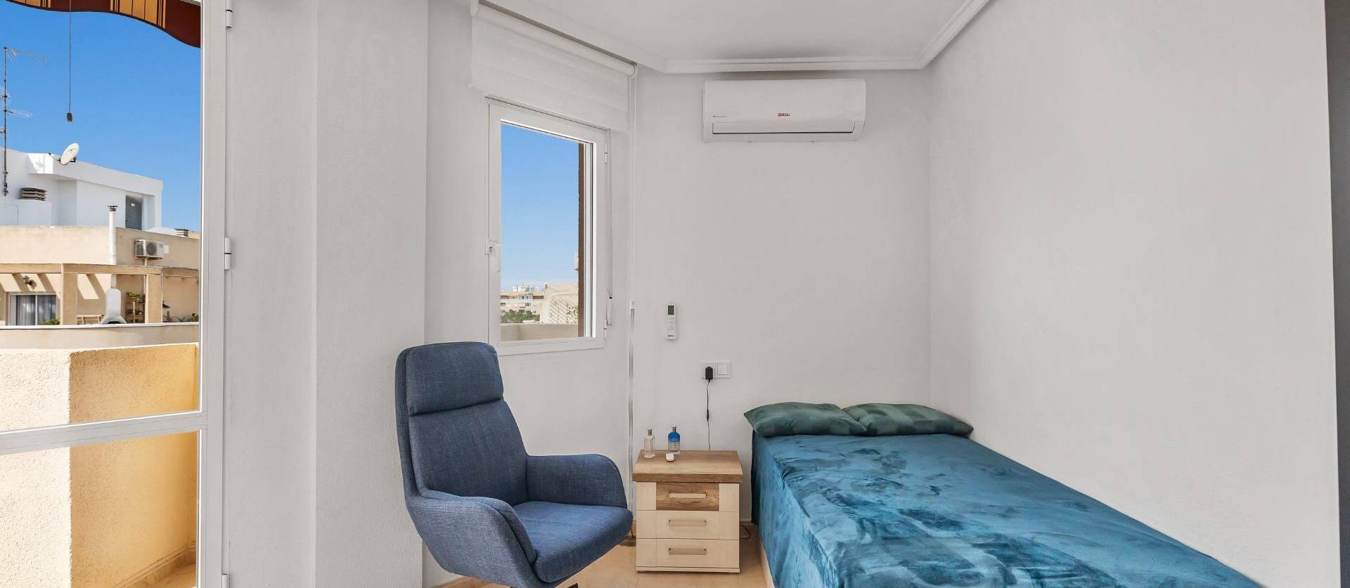 Revente - Apartment - Torrevieja - Estacion de autobuses